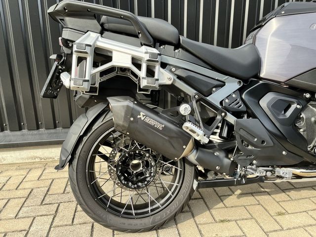 bmw - r-1300-gs-adventure