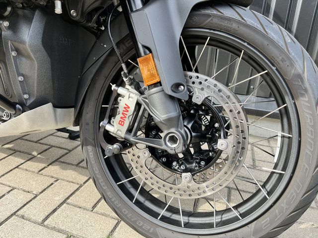 bmw - r-1300-gs-adventure