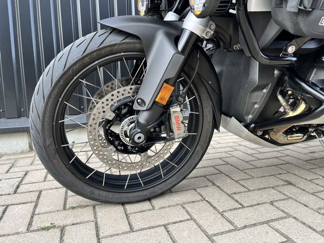 bmw - r-1300-gs-adventure