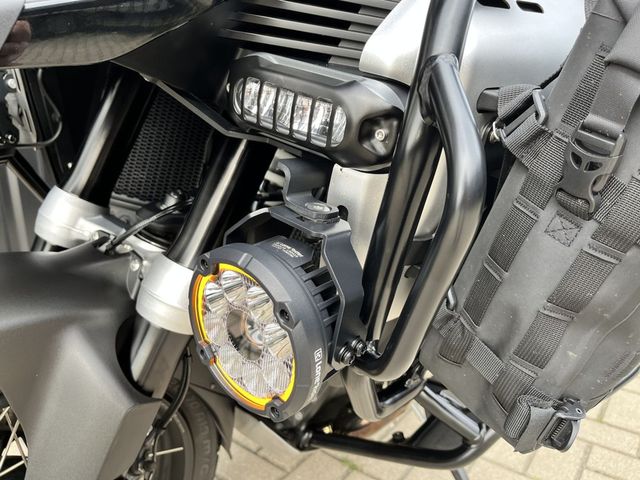 bmw - r-1300-gs-adventure