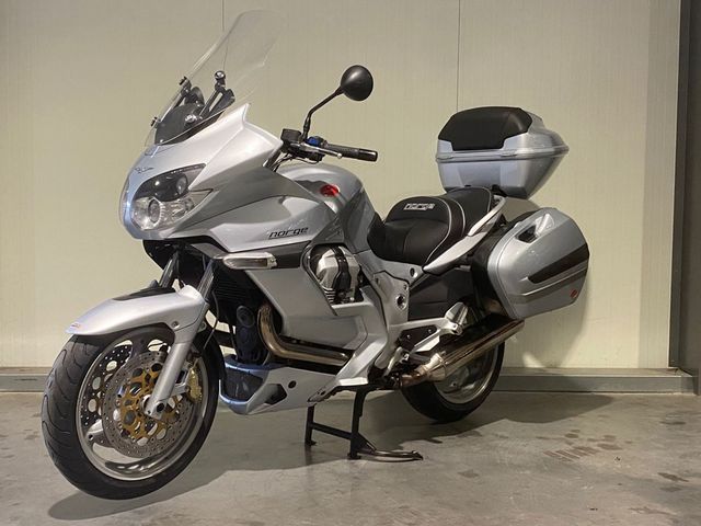 moto-guzzi - norge-1200-gt