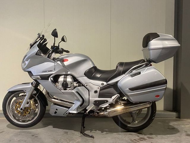 moto-guzzi - norge-1200-gt