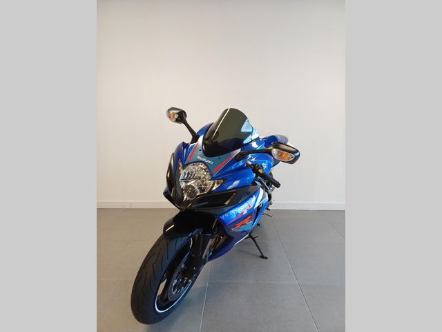 suzuki - gsx-r-750
