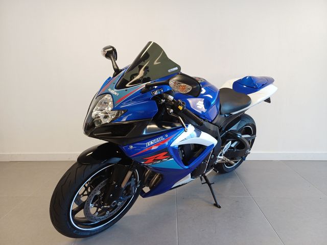 suzuki - gsx-r-750
