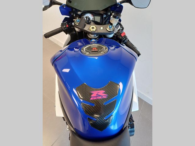 suzuki - gsx-r-750