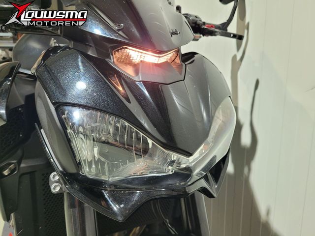 kawasaki - z900