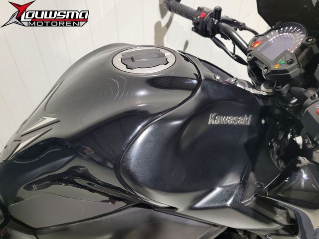 kawasaki - z900