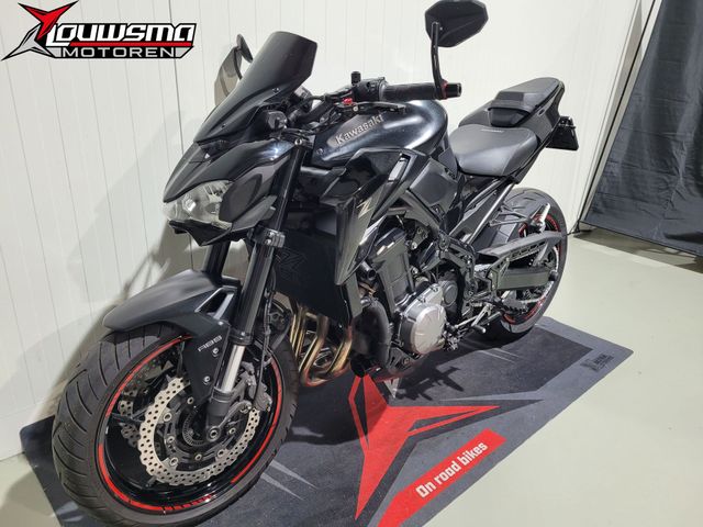 kawasaki - z900