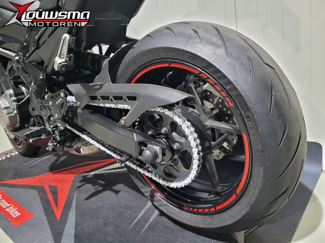 kawasaki - z900