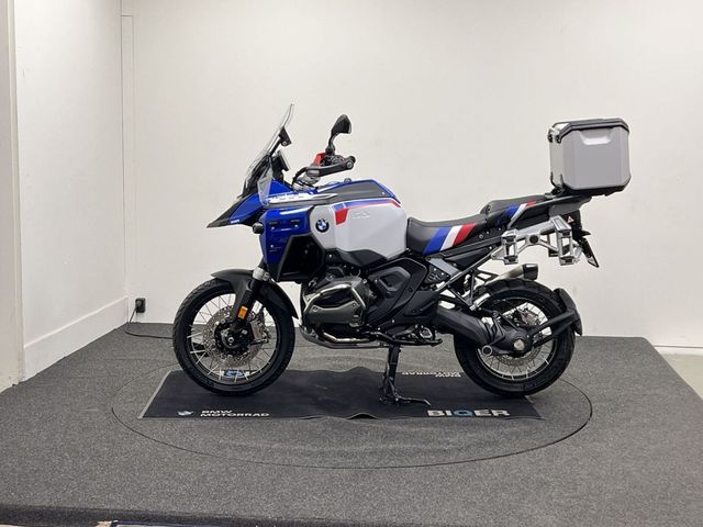 bmw - r-1300-gs-adventure