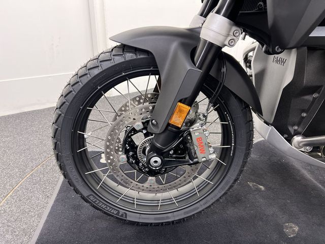 bmw - r-1300-gs-adventure