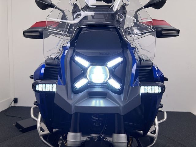 bmw - r-1300-gs-adventure