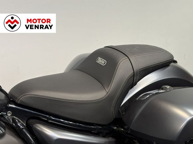 bmw - r-18-rocktane
