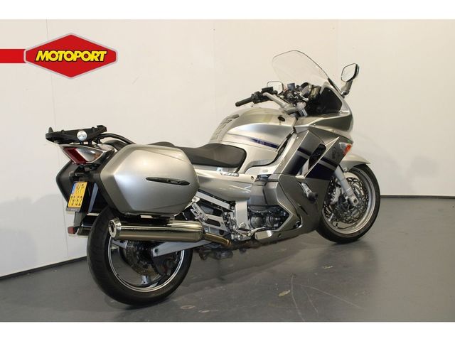 yamaha - fjr-1300