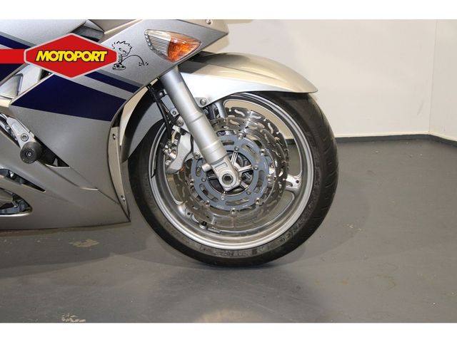 yamaha - fjr-1300