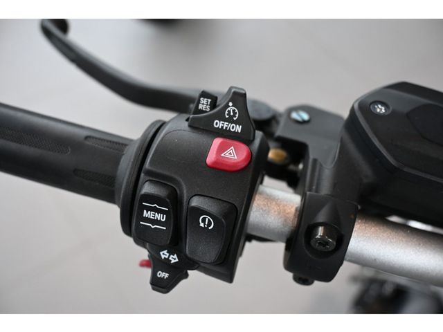 bmw - r-nine-t-scrambler