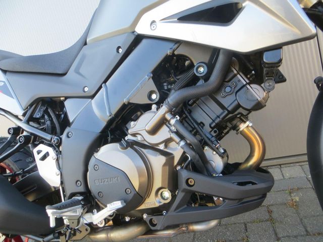 suzuki - v-strom-1050-a
