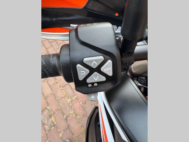 ktm - 790-adventure-r