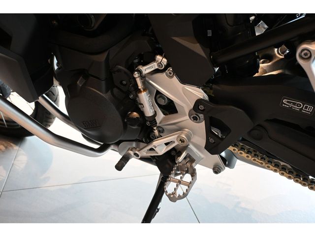 bmw - f-900-gs-adventure