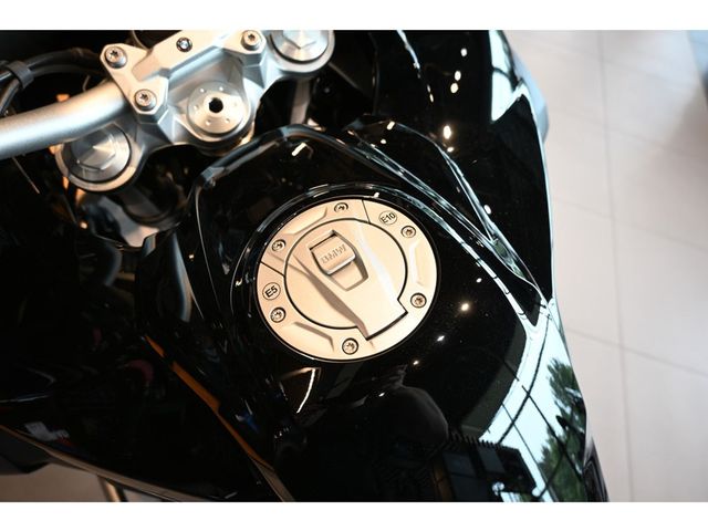 bmw - f-900-gs-adventure