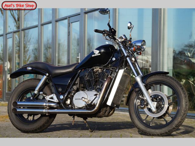 honda - vt-700-c-shadow