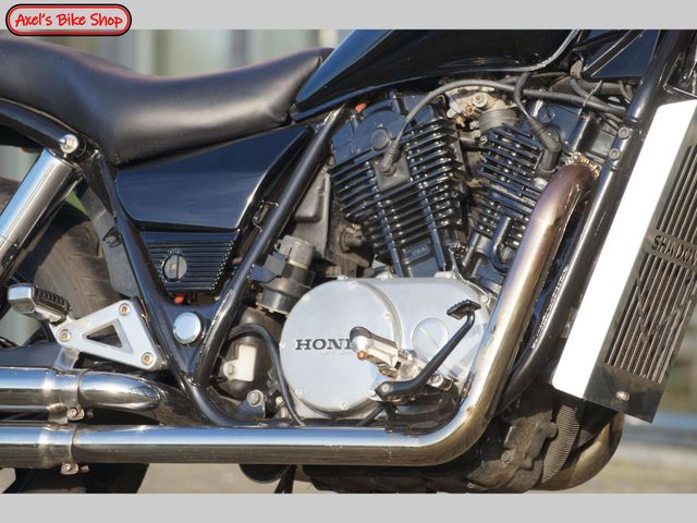 honda - vt-700-c-shadow