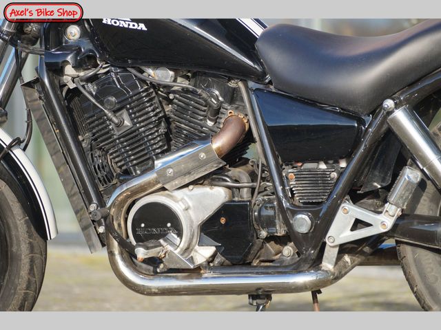 honda - vt-700-c-shadow