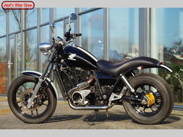 honda - vt-700-c-shadow