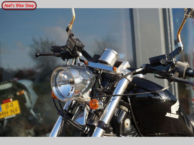 honda - vt-700-c-shadow