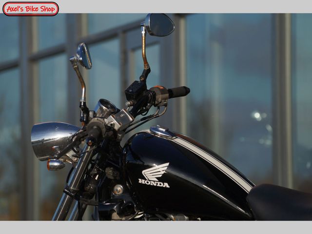 honda - vt-700-c-shadow