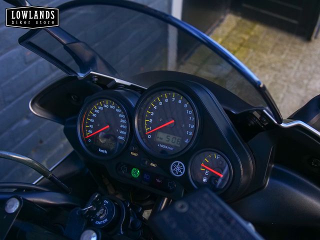 yamaha - fzs-1000--fazer