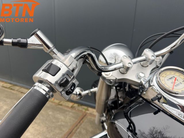 yamaha - xvs-650-a-dragstar-classic