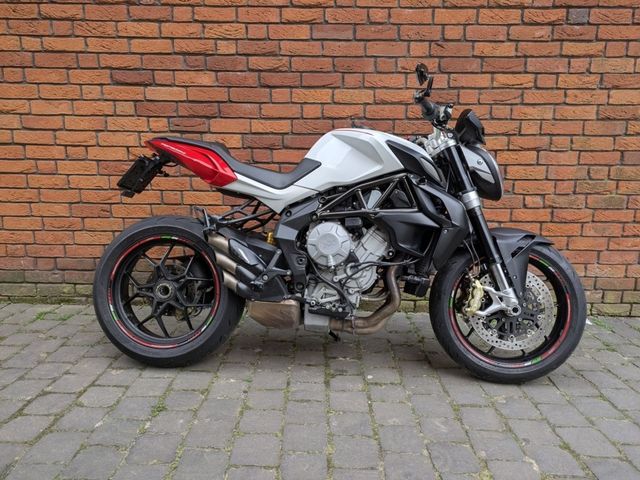 mv-agusta - brutale-800