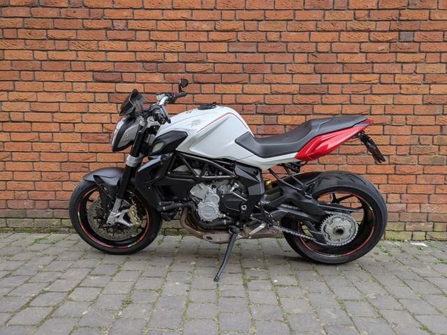 mv-agusta - brutale-800