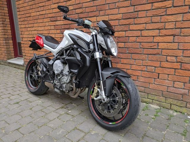mv-agusta - brutale-800