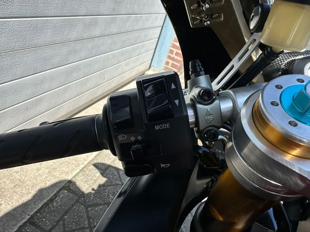 ducati - 1098-s