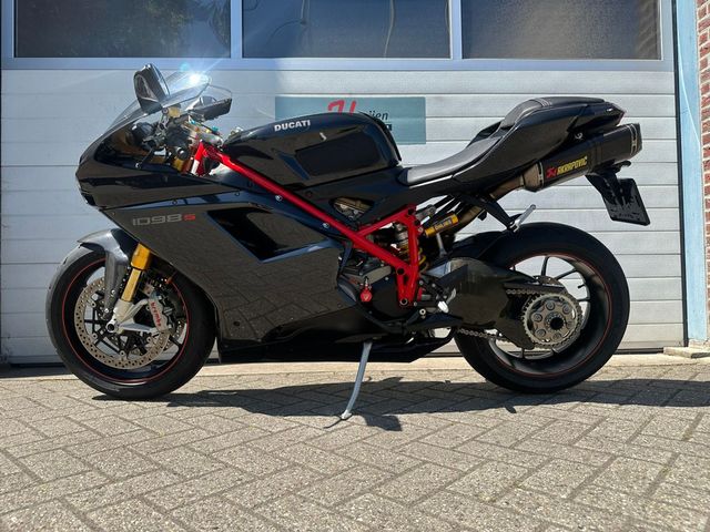 ducati - 1098-s