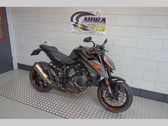 ktm - 1290-super-duke-r