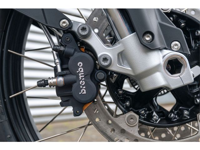 bmw - f-900-gs-adventure