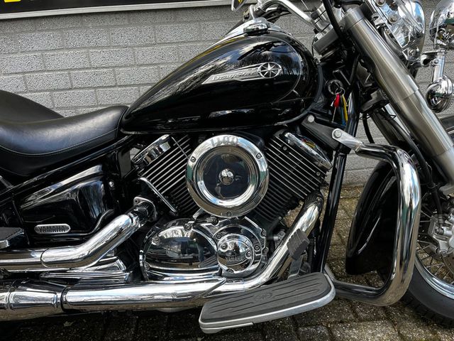 yamaha - xvs-1100-a-dragstar-classic