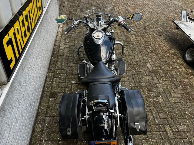 yamaha - xvs-1100-a-dragstar-classic