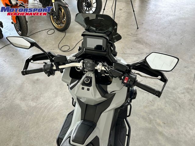honda - x-adv