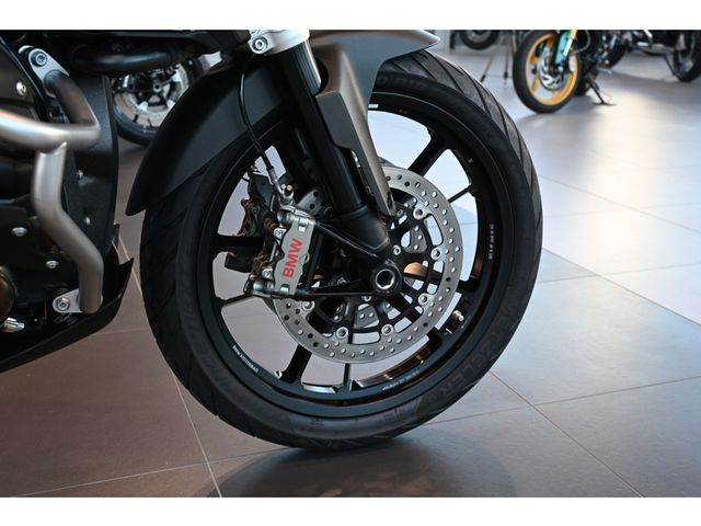 bmw - r-1300-gs