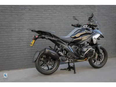 BMW R 1300 GS TRIPLE BLACK – foto 3