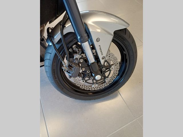 kawasaki - z-750-abs