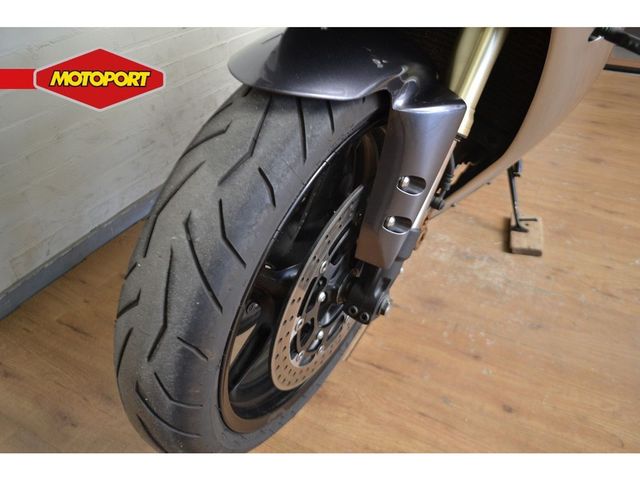 yamaha - yzf-r1