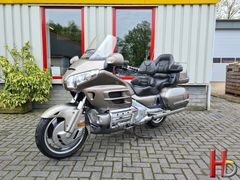 HONDA GL 1800 GOLDWING