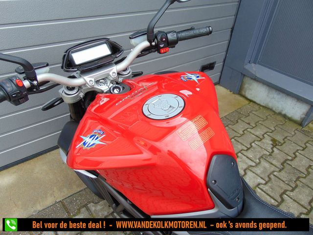 mv-agusta - brutale-800-eas