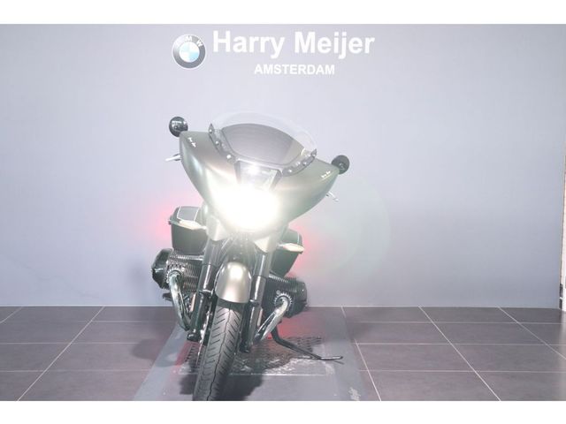 bmw - r-18-b