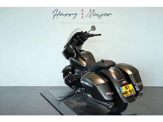 bmw - r-18-b